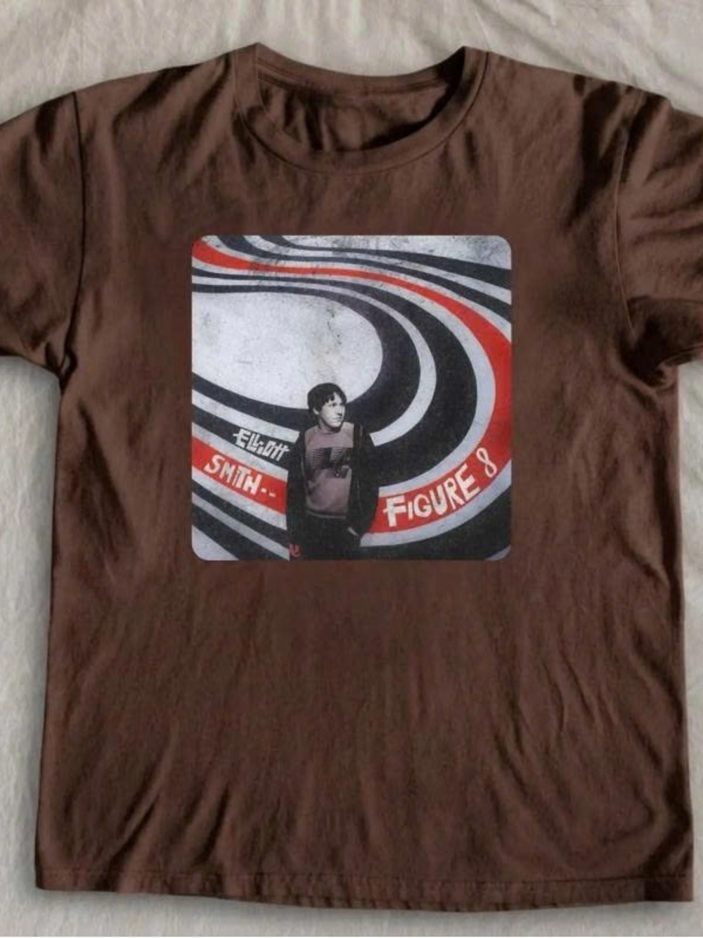Women's Brown Short Sleeve Graphic Tee with Figure 8 Print